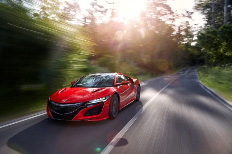 In 1989, Honda unveiled the first generation of the NSX, the brand’s challenge to the likes of Aston Martin, Porsche, Ferrari, and Audi’s top marques. With the same defiance, Honda’s 2017 NSX brings a whole new driving experience to the open road. 
