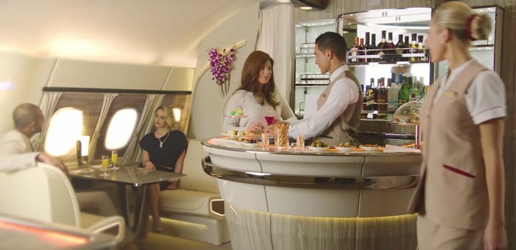 From intimate lighting and leather seating to sit up bars with attentive barkeeps, we check out which airlines offer the best cocktail bars in the skies.