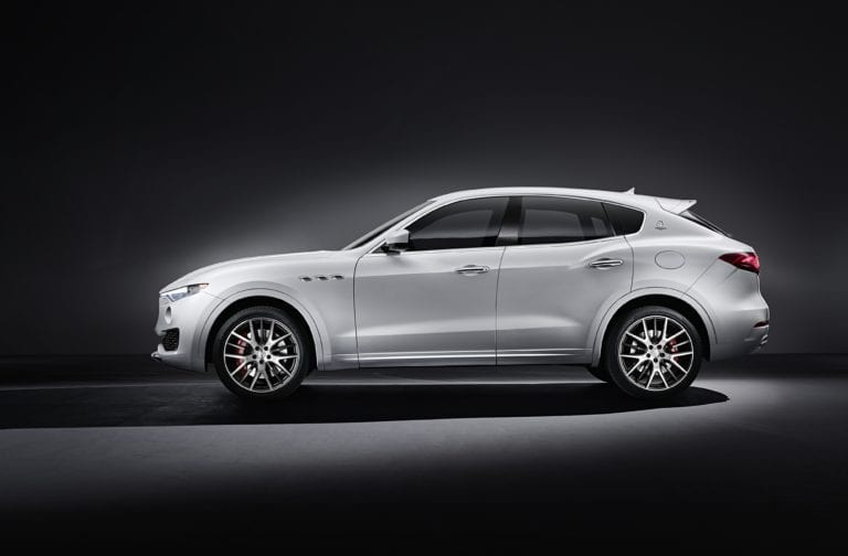Maserati dives into the super SUV market, hot on the heels of Bentley and Lamborghini, with the much-anticipated Levante. 