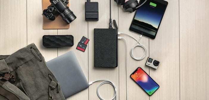 The innovative Mophie portable battery ensures you keep all of life's little essentials powered up and ready for action.
