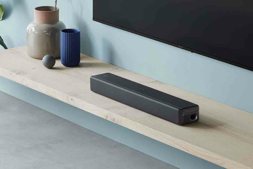 Sony’s new HT-SF200 compact soundbar delivers you a cinematic sound experience right to the comfort of your own sofa.
