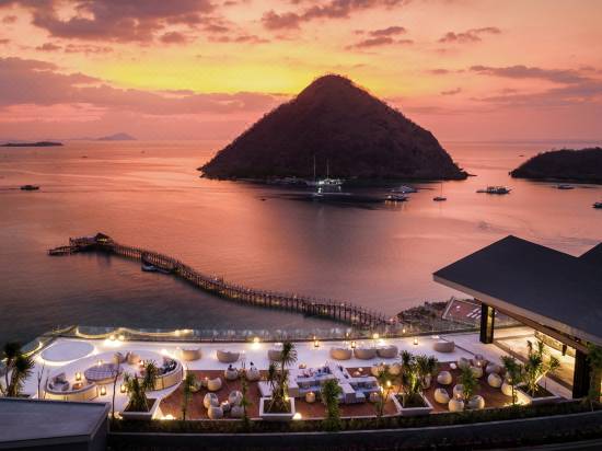 The new Ayana Komodo Resort Waecicu, in eastern Indonesia, will offer the intrepid access to the famed island of the dragons. 