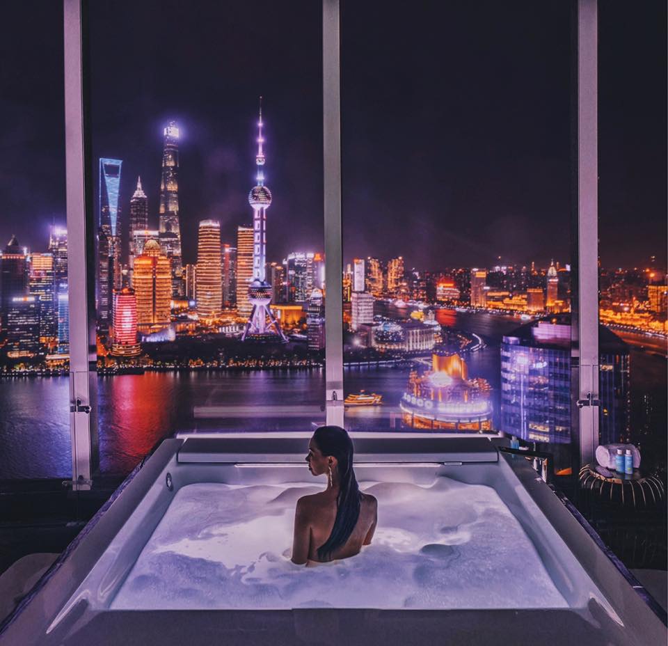 If you’re headed to China's commercial capital and are looking for a suitable house of slumber the new W Shanghai – The Bund is sure to impress. 