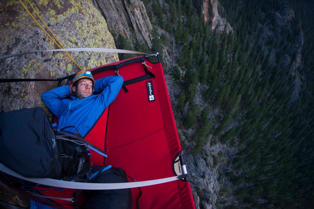 Jonathan Thompson tests his fortitude and his head for heights by taking on the latest extreme sports craze - cliff camping.