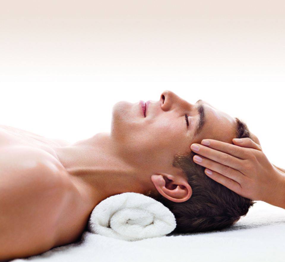 Bliss Spa, W Hong Kong - Is stress getting you down? Burning that proverbial candle at both ends? These are the top male-centric spa treatments from across Hong Kong. 