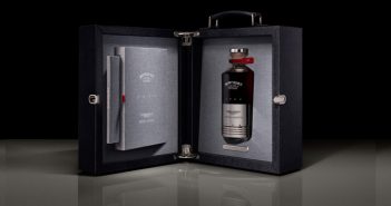 Two luxury marques of the British Isles have conceived the Black Bowmore DB5 1964, a whisky with more than just good looks.