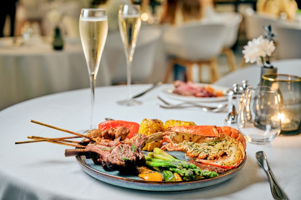 If you're looking to make the most of the warm evenings before Hong Kong's winter arrives, The Murray hotel will host a mid-Autumn barbecue at The Arches' semi-outdoor terrace. 
