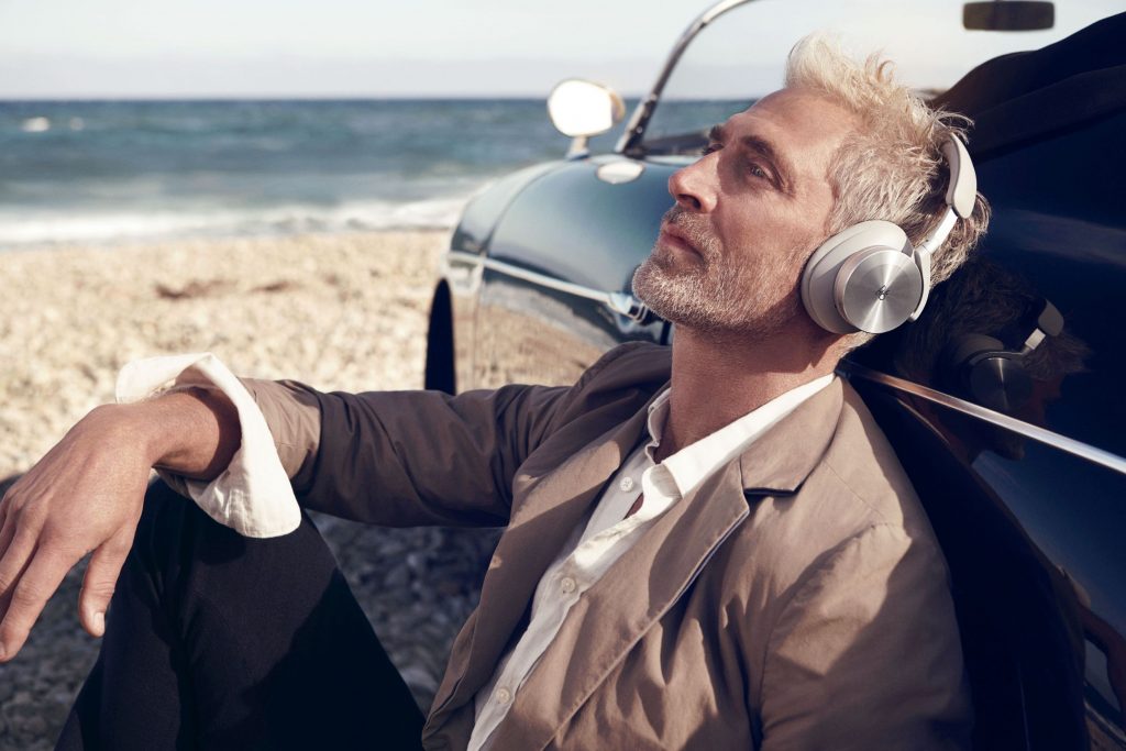 Combining 95 years of innovation in sound, design and craftsmanship, Bang & Olufsen's new Beoplay H95 wireless headphones are the ultimate ear candy. 