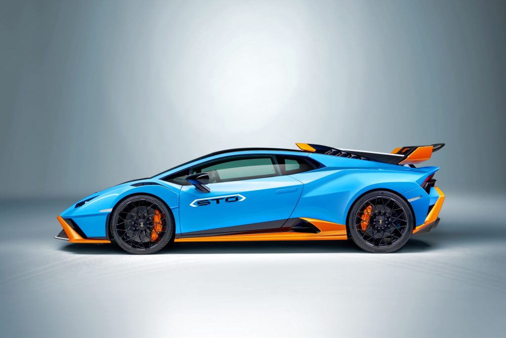 The new Lamborghini Huracán STO is a raging bull straight from the race track to a road near you.