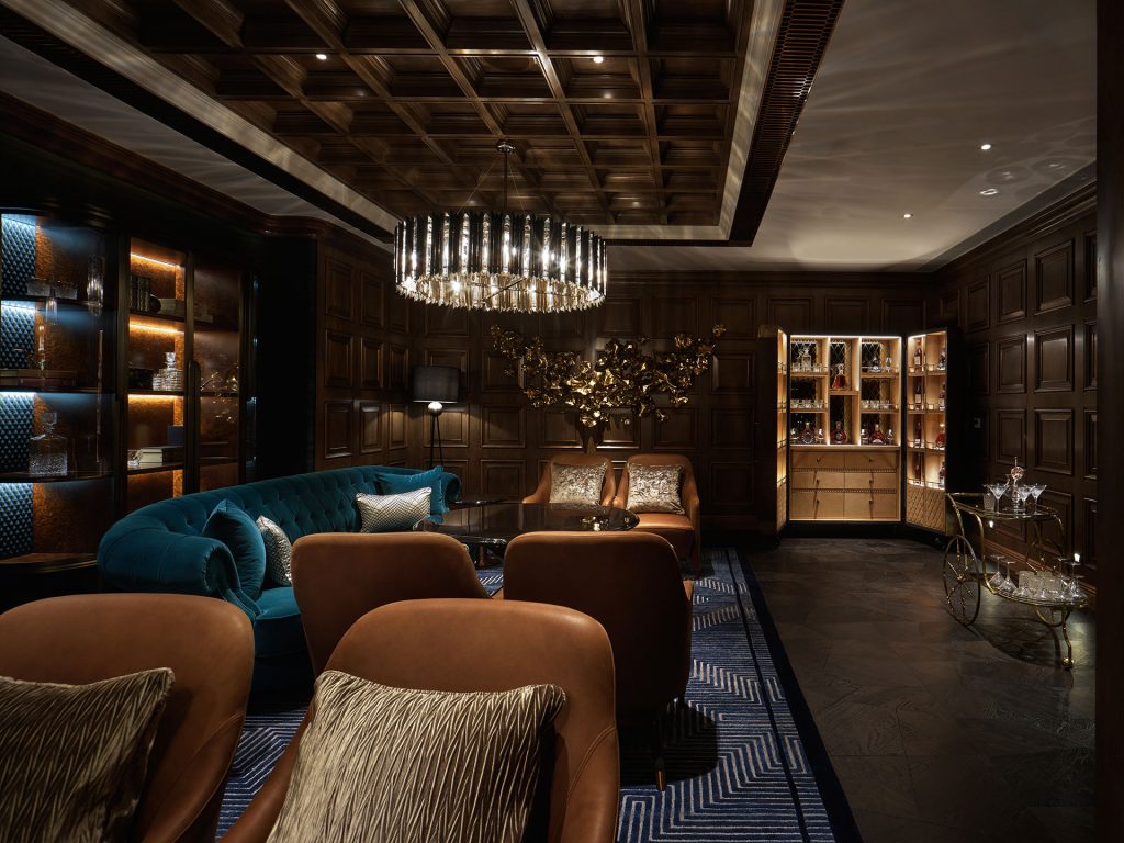 Created by designer Steven Leung, the new St Regis Bar brings Old School British luxury to the city's newest hotel. 