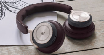 Sound gurus Bang & Olufsen has released a new addition to its Moment Collection with the arrival of the Beoplay HX.