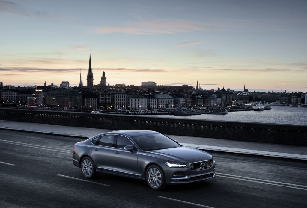 Volvo’s all-new S90 flagship executive sedan marries world-class safety with captivating Scandinavian design.