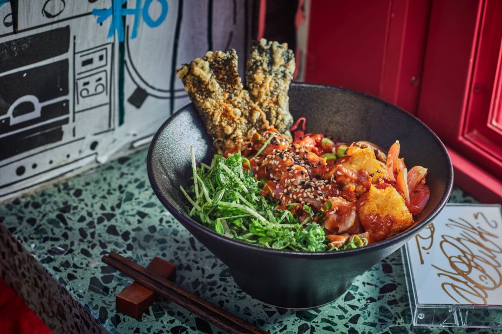 Nestled in the coolest corner in Wan Chai, Moon Street's new TMK Rap & Rolls is your new home for fresh, healthy dining.