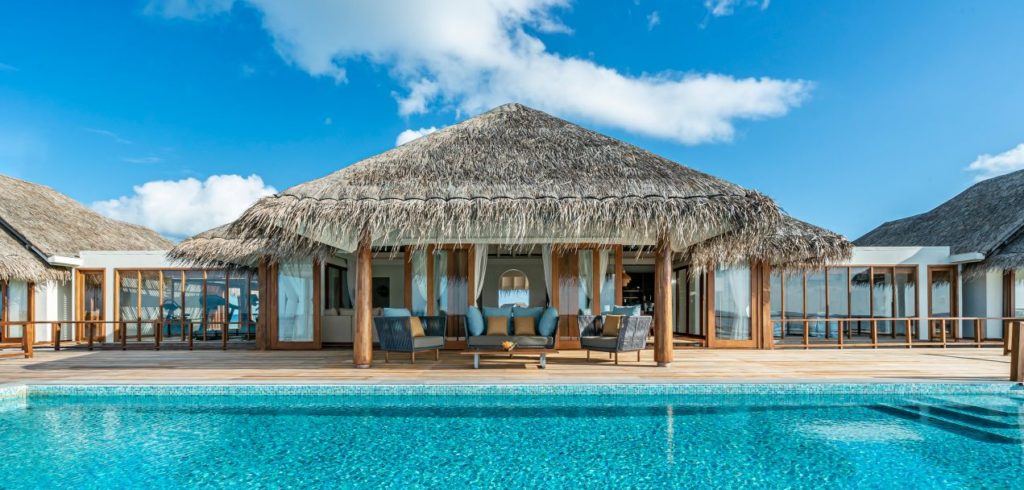 Anantara Kihavah, a heavenly retreat in the Maldives, has just revealed the largest private pool residences in the archipelago, just in time for your 2021 travel plans.