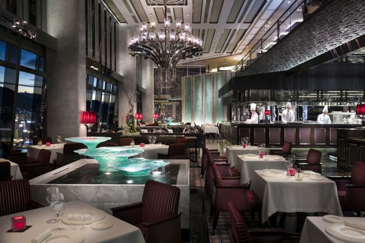 The Ritz-Carlton Hong Kong - Who doesn't love a long weekend? Make the most of the holidays with Hong Kong's best Easter dining experiences.