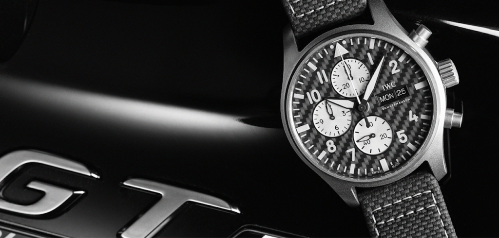 Celebrating their 17-year partnership, IWC Schaffhausen and Mercedes-AMG have created the Pilot’s Watch Chronograph Edition “AMG”.