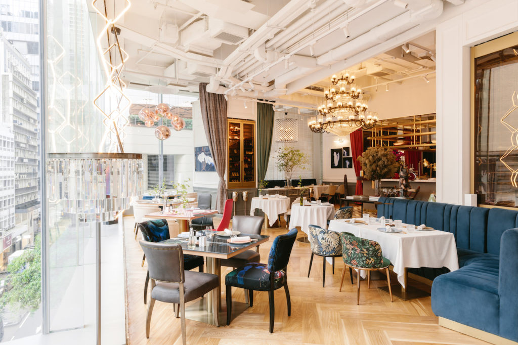 Craving the best of both worlds? Pazzi Isshokenmei promises an eclectic culinary take on Japanese-Italian cuisine in the heart of Central Hong Kong.  