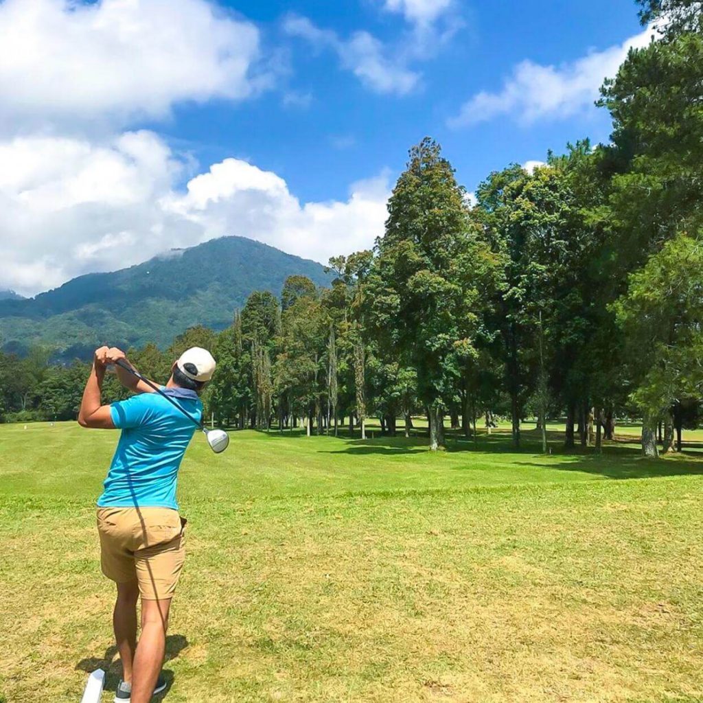 If you're looking for the ultimate tropical golfing experience, you can't go past mountain retreat Handara Golf & Resort Bali.