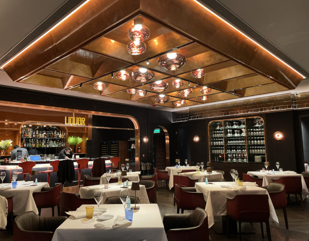 Hong Kong's newest steakhouse, REX Wine & Grill combines the culinary prowess of Chef Nate Green with the world's best wine and beef. 