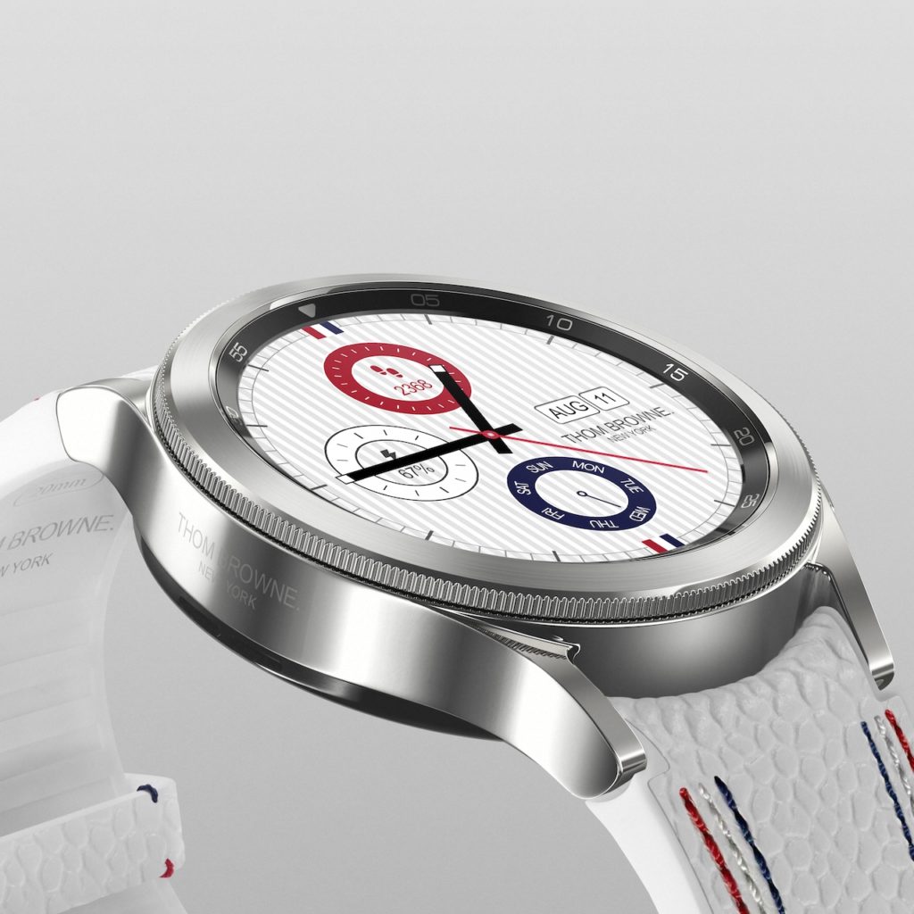 Samsung continues its collaboration with the American fashion designer with the new Galaxy Watch4 Classic Thom Browne Edition. 