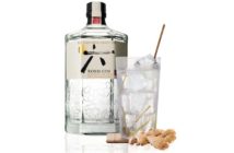 Crafted with six distinctly Japanese botanicals, Suntory’s Roku Gin is a bold yet elegant expression of the country’s rising craft spirit scene.