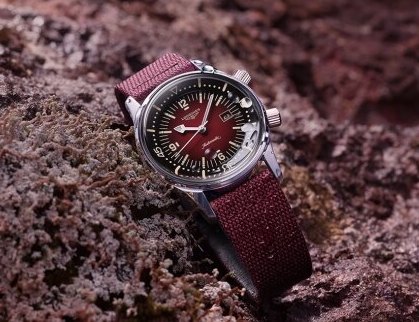 Continuing a journey that started almost a century ago, Longines creates striking new versions of its iconic Legend Diver Watch. 