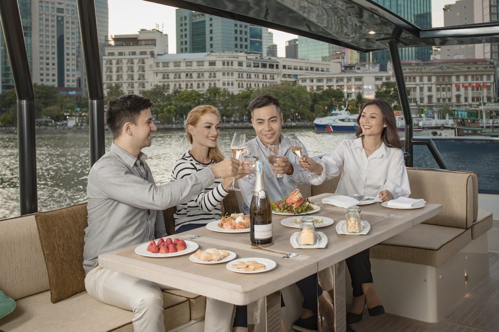 Looking for an ideal weekend escape, a little post-pandemic luxury and a unique way to explore a familiar destination? You're in luck with the arrival in Ho Chi Minh City of The Reverie yacht. 