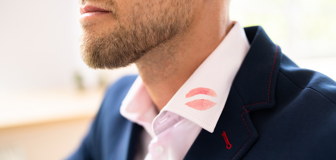 How To Remove Lipstick from Your Collar