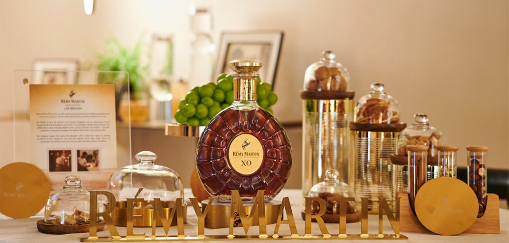 If you're a man who likes his cognac on the rocks, you're in for a treat with the arrival of a new interpretation of the Rémy Martin XO decanter.