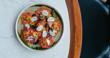 Combining bold Latin flavours with European and Asian flair, Santanera brings a burst of flavour to Bali's dynamic dining scene.