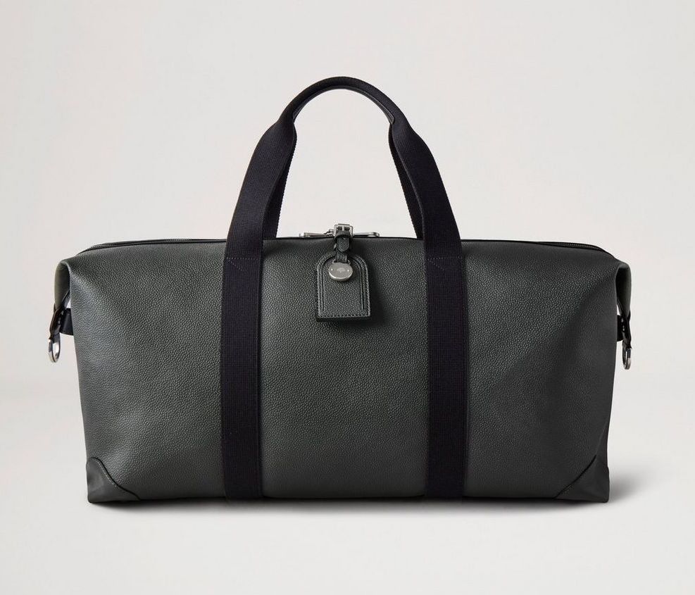  As the world reopens, its time to invest in a stylish holdall that will become your consummate companion for those weekend escapes. 