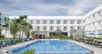 Avani Hotels Announces a Hedonistic Bolt-Hole on Koh Samui’s Legendary Chaweng Beach Bangkok, 6th September 2022 – The latest addition to the buzzing Chaweng Beach, the newly opened Avani Chaweng Samui Hotel & Beach Club brings the glamorous, freewheeling spirit of the 1950s Palm Beach and Miami to Koh Samui’s powdery white sand. An unconventional hideaway that blends unbridled socialising with serenity-inducing pursuits, the property invites guests to swan dive into the sights, bites and sounds of the island as they hit the party circuit. Sitting mere metres away from the sumptuous stretch of silky white sand, the retro glam spot offers access to the best sunsets, dining, entertainment and people-watching on the island. SEEN Beach Club Samui, the hard-hitting party central next door, throws epic pool parties with top DJs and world-class entertainment on tap. The resort’s social swimming pool feels like a hopping bar, with snug cabanas and a mixology station that moonlights as a check-in area for guests who just want to get on with it. Va-va-rooms Samui’s only mid-century modern-inspired beach destination, Avani Chaweng adds a Mad Men vibe to public spaces and its 80 chic rooms and suites. Conceptualised by SOHO Hospitality, the property’s clean lines and organic shapes are infused with a dose of 1950s nostalgia to create sultry spaces where you want to entertain and be entertained in. With names such as Cool Pool View, Sweet Sea Breeze and Fabulous Sea View the rooms deliver what they promise — picture-perfect views from spacious balconies, modern comforts and interiors that make you want to dress up and head somewhere fabulous. On the ground floor, Funky Poolside rooms with terraces that open onto the courtyard pool take the resort’s social concept to the next level. At 61 sqm and 90 sqm, Groovy Sea View Suite and Double Groovy Sea View Suite are where pre-parties take place. With costumes, wigs and other good time essentials on loan and vinyl record player and cocktail-making station at their disposal, guests can throw a party as big as their poolside networking skills allow. At Avani Chaweng, suite guests can even call on their private DJ to spin the decks and a paparazzi-for-hire to ensure no moment of revelry goes undocumented. Party fuel From dusk till dawn and all night long, Avani Chaweng’s dining venues offer substantial sustenance, snacks and tasty tipples. Start with a decadent bubbly breakfast or a wholesome lunch of Mediterranean, Asian and American flavours at SEEN Beach Club, then decamp to the 24-hour Social Bar where late-night comfort foods and summery cocktails will keep you company as you catch up on emails or relax to sweet jukebox tunes. Outdoor leisure and fun-in-the-sun activities, meanwhile, range from pool parties, diving and sail into the sunset SEEN style on a magnificent catamaran for an afternoon of sun-kissed fun on the water. Gym bunnies are well served at AvaniFit, a dynamic, 24-hour facility that aims to challenge fitness enthusiasts with a combination of endurance and resistance training, aerobics and high-intensity interval training, and personal trainers on demand. Other wellness and leisure pursuits include SUP yoga, ice breathing and ice bathing on the beach, and portrait sessions with a resident artist to capture your enviable Avani glow.