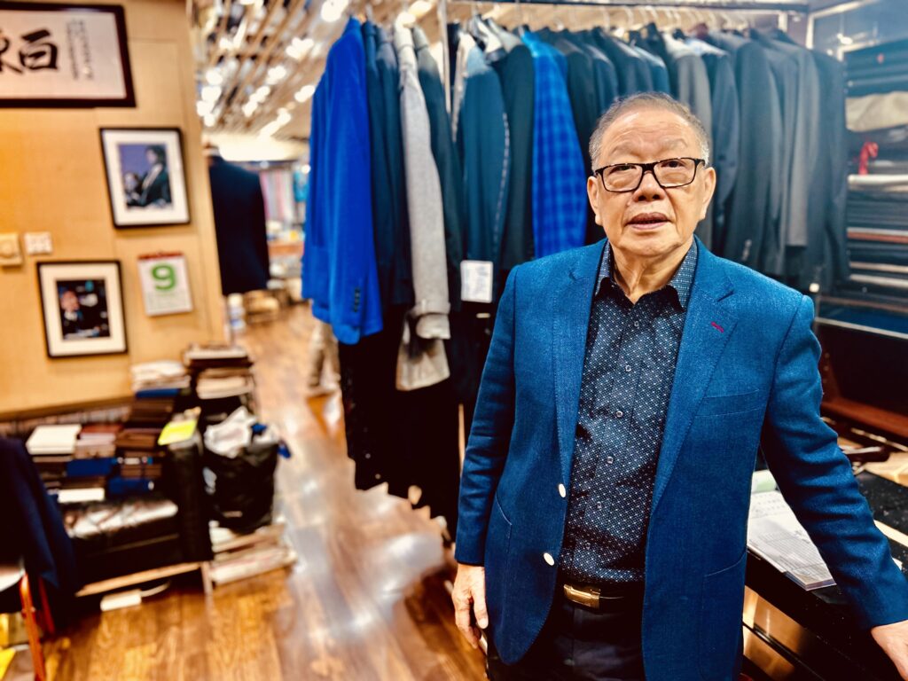 With over 40 years of experience, tailor William Au of August Tailors in Central Hong Kong gives us his bespoke insights for the season ahead.