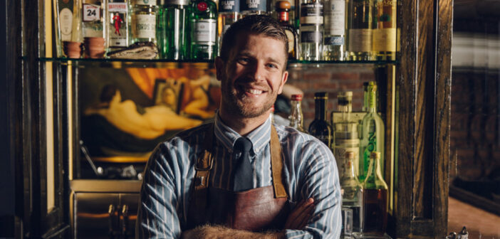 If you've always fancied yourself as a mixologist you'll have the chance to learn from the best with Jeff Bell's guest shift and classes at PDT Hong Kong.
