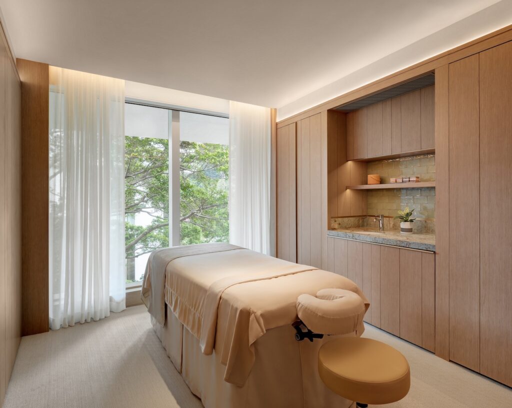 If you're looking to align your chakras and find inner peace, you're in luck as Hong Kong's Island Shangri-La opens Yun Wellness. 