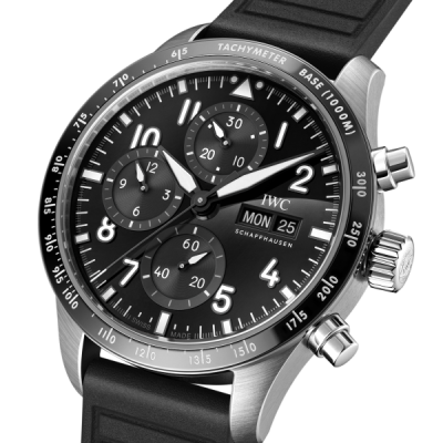IWC Schaffhausen introduces two performance chronographs dedicated to its motorsport partners Mercedes-AMG and the Mercedes-AMG PETRONAS Formula One Team.