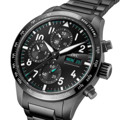 IWC Schaffhausen introduces two performance chronographs dedicated to its motorsport partners Mercedes-AMG and the Mercedes-AMG PETRONAS Formula One Team.
