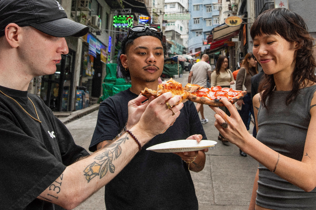 New York-esque takeaway pizza joint Sonny's Pizza has arrived in Central Hong Kong's Elgin Street 