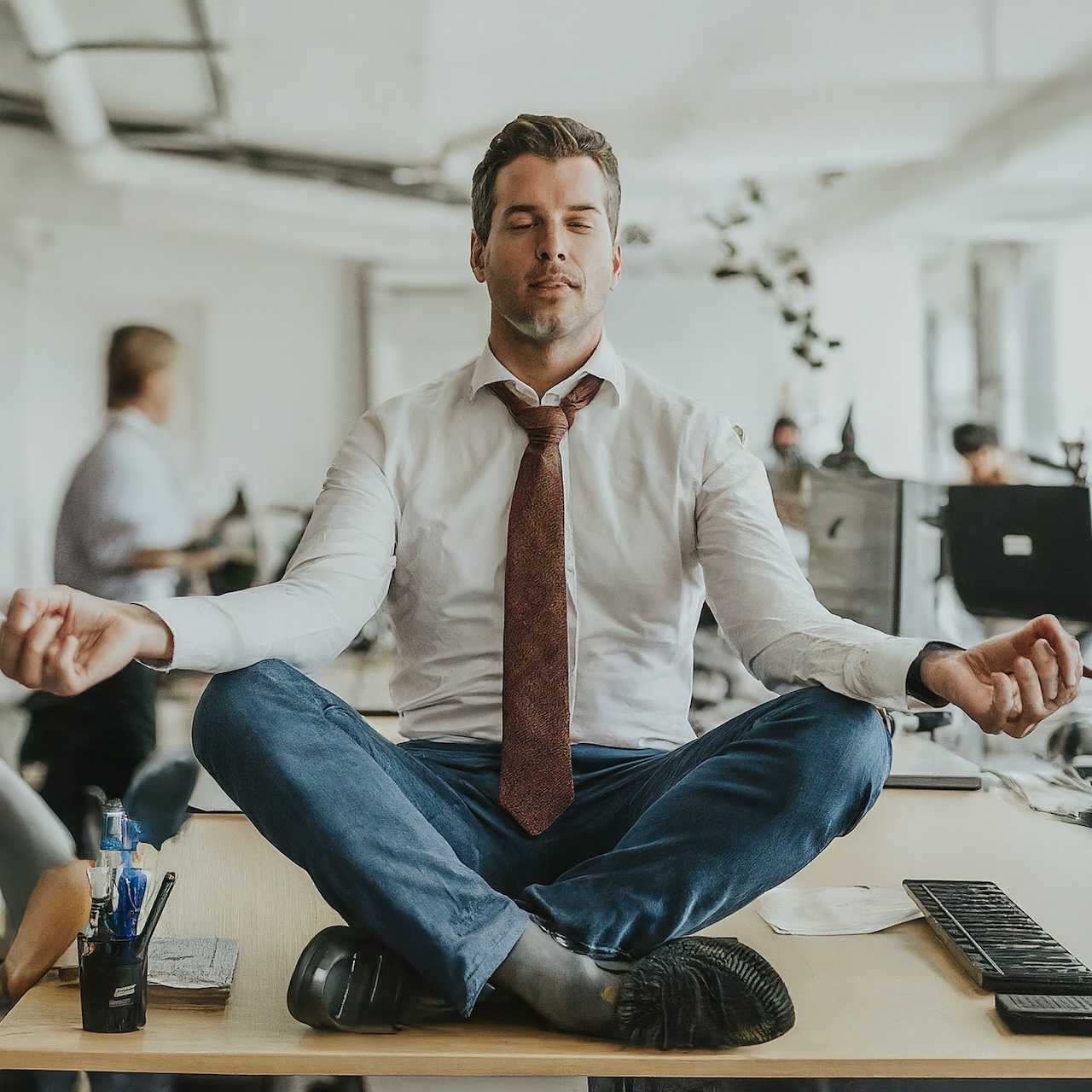 With the arrival of International Yoga Day, we look at the specific benefits of yoga for men looking to increase flexibility and mental clarity. 